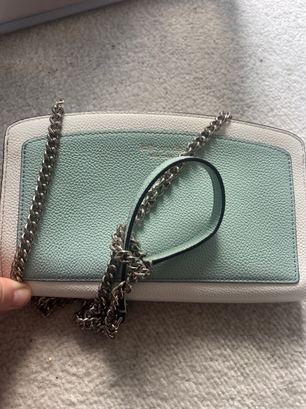 kate spade Two-Tone Pebbled Leather crossbody in Mint and Cream. - Picture 2 of 6